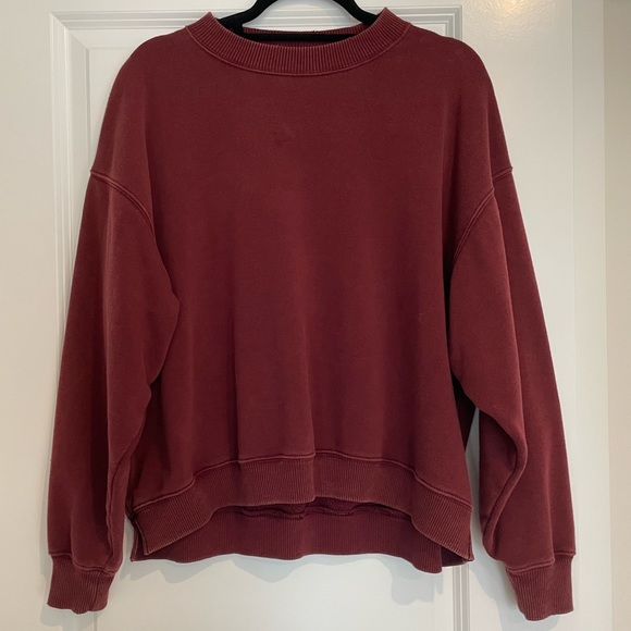 American Eagle XS Burgundy - Picture 1 of 2
